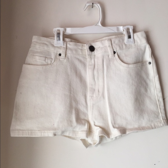 White High Waisted Shorts - Picture 1 of 2