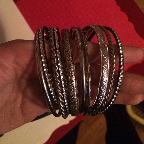 Bracelets - Picture 2 of 2