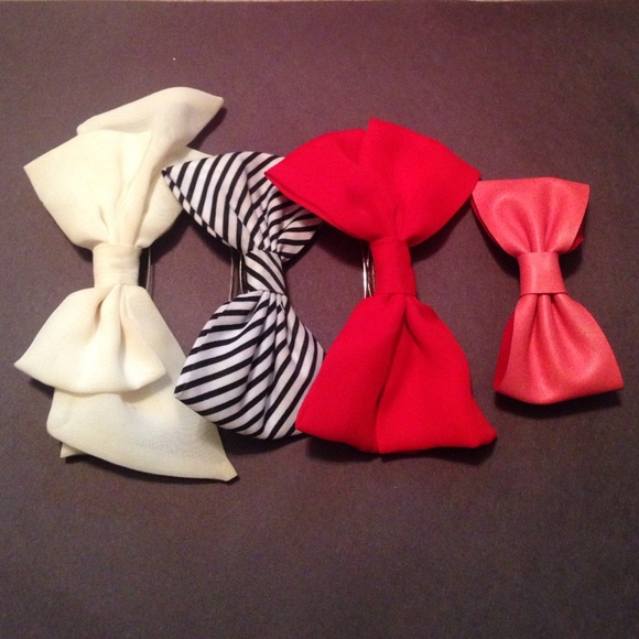 Forever 21 Accessories - 4 forever 21 hair bows