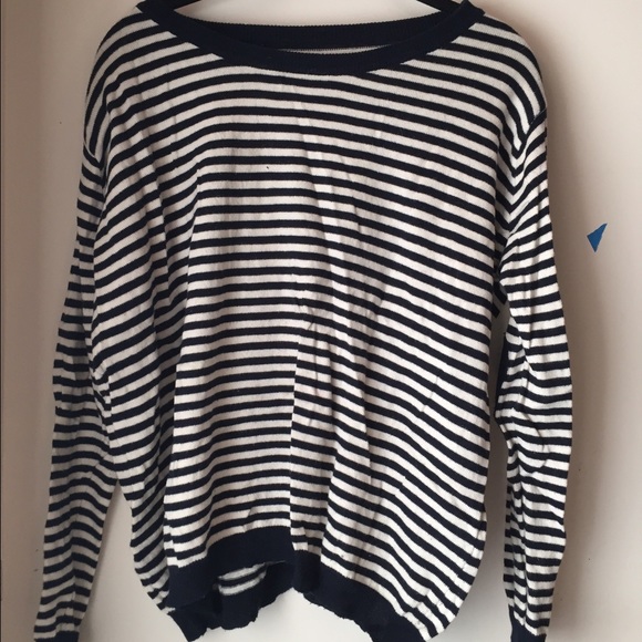 Stripped Sweater - Picture 1 of 2