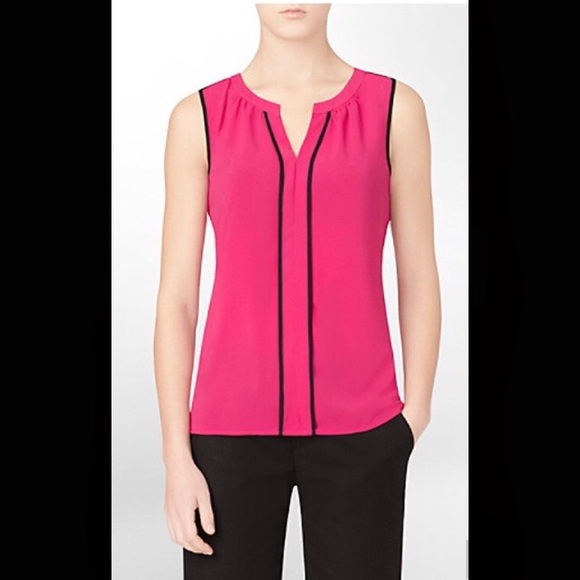Calvin Klein Tops - Sleeveless Colorblock Piping Blouse