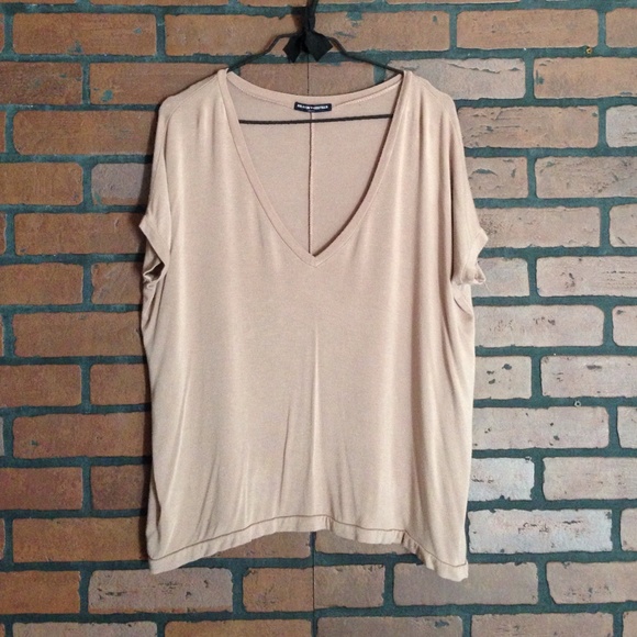 Brandy Melville sheron tee