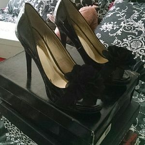 Carlos santana Black shiny shoes