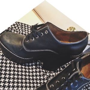 Jefferey Campbell lo-cut Tardys