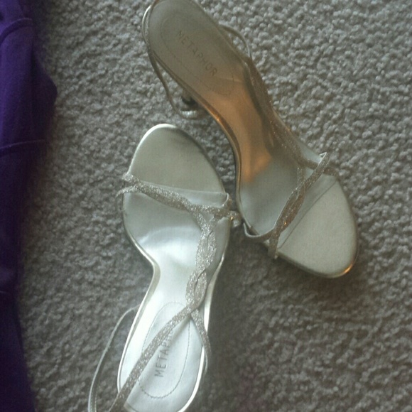 Sling back shoes