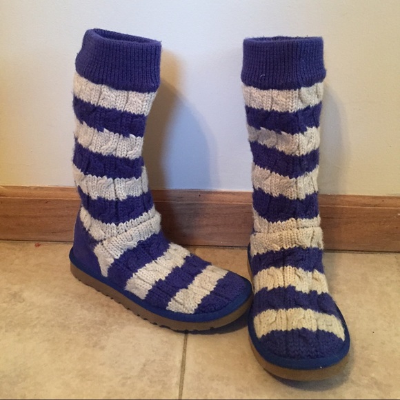 Just lowered!!!! 2x Worn Crochet Uggs! 💙