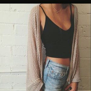LOOKING FOR.. Strappy crop top