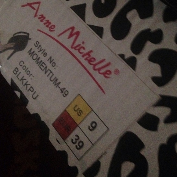 Heels - Picture 2 of 2