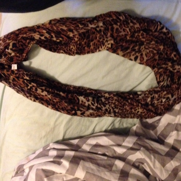 Black and Brown cheetah scarf 😊
