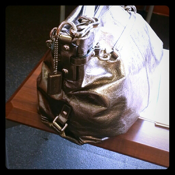 SHOLUDER BAG