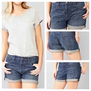 DARK WASH Sexy Boyfriend Denim Rollup Shorts 💙