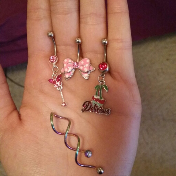Assorted bellybutton rings! - Picture 2 of 2