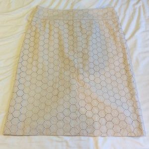 Beige pencil skirt
