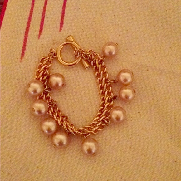 Pearl and Gold bracelet - Picture 1 of 1