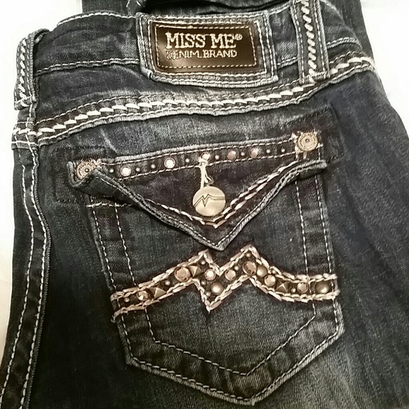 Buckle exclusive Miss Me Easy Boot jeans 29 x 35