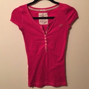 Pink Hollister T- shirt🎀