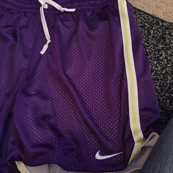Purple Nike shorts small