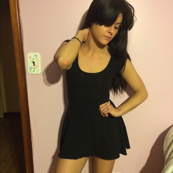 SOLDDD - Picture 2 of 2