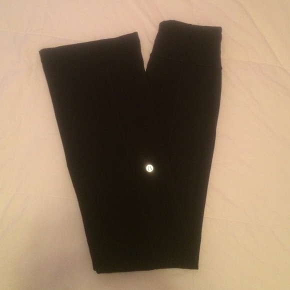 Lulu lemon yoga pants