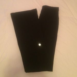 Lulu lemon yoga pants