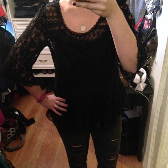 ❤️Free People Lace Tunic ❤️ - Picture 3 of 3