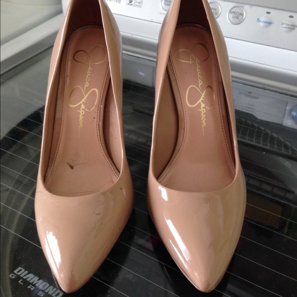 Jessica Simpson Nude Patent leather pumps!
