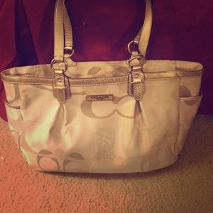 ✨Coach purse!✨