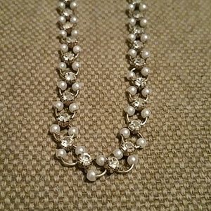 Pretty Pearl Necklace