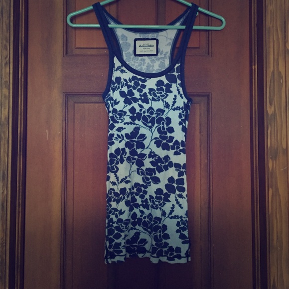 Tank top - Picture 1 of 1