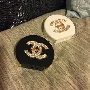 Chanel Contact Lense Kit