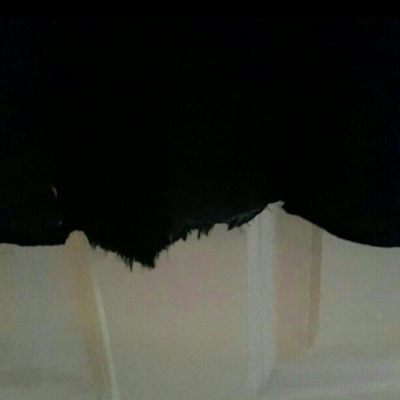 Gorgeous Black & White Evening Gown - Picture 3 of 4