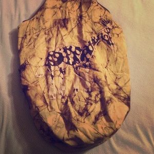 Cross body cloth bag with giraffe on it!