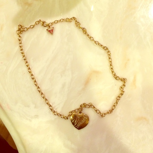 Guess necklace