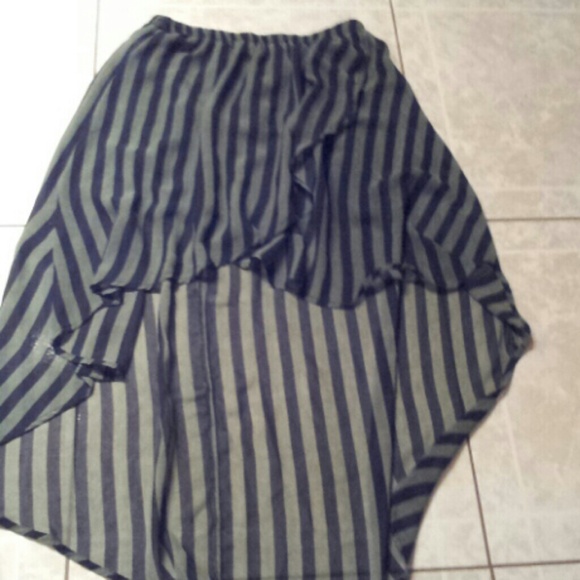 high low skirt