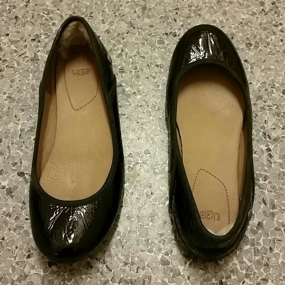 SOLD!!! UGG ballet flats