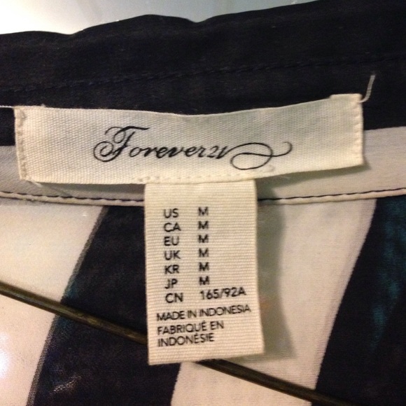 Stripped shirt - Picture 2 of 3