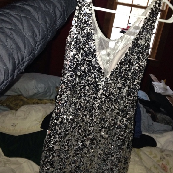 Silver homecoming dress - Picture 2 of 4