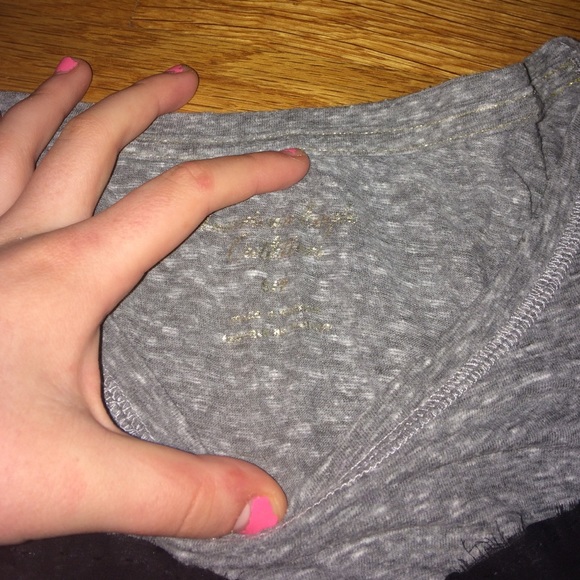 Grey T-Shirt from Urban outfitters - Picture 2 of 3