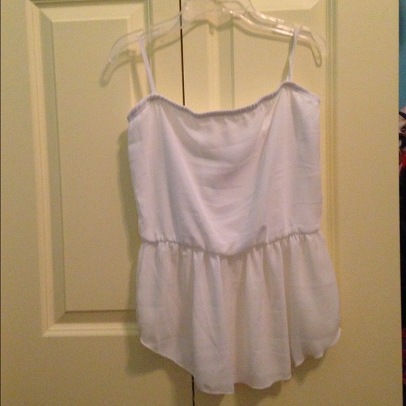 strapless shirt
