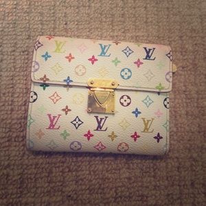 Louie Vuitton wallet