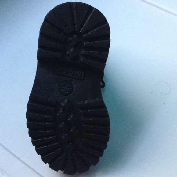 Custom timberlands - Picture 2 of 2