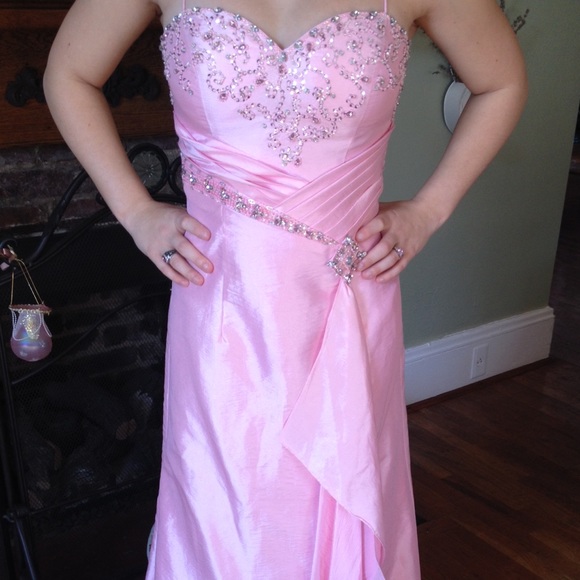Long pink prom dress