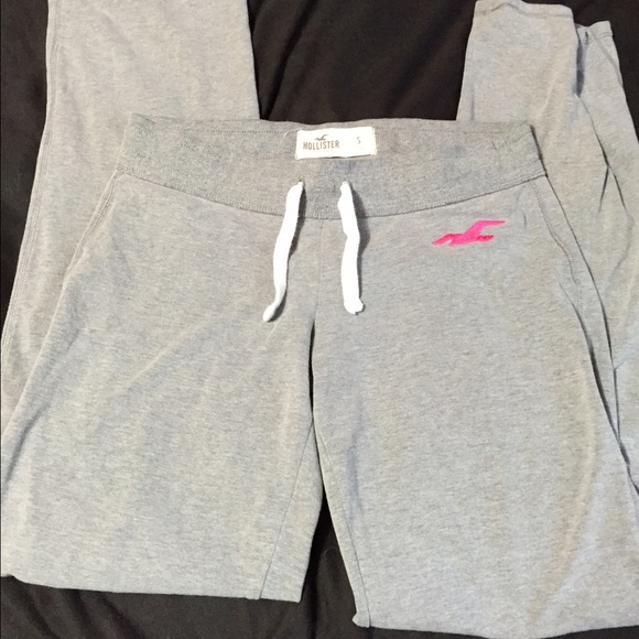 Hollister.super stretchy!Can fit bigger - Picture 1 of 1