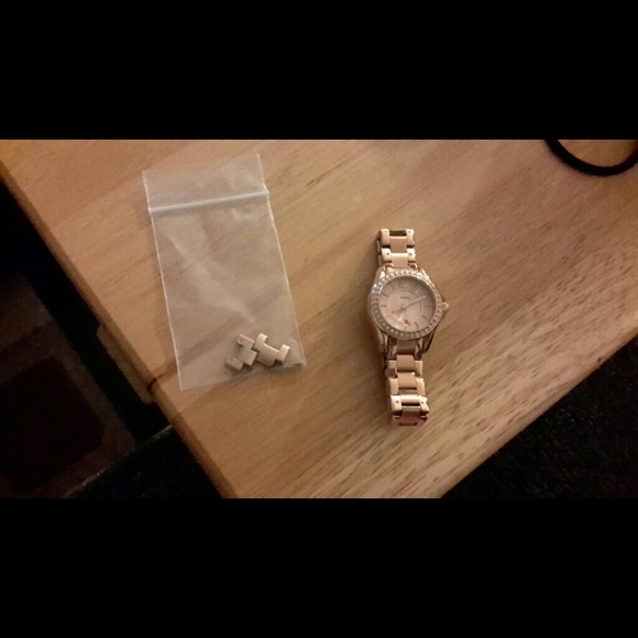 Fossil Watch - Picture 2 of 2