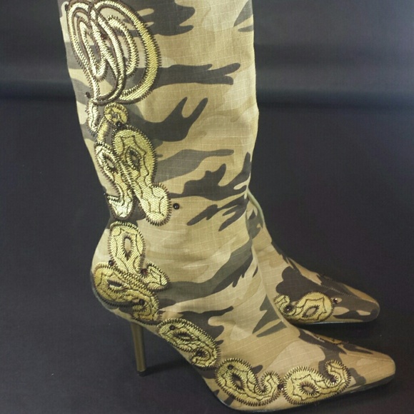 Akdmks Shoes - Akdmks "Hotness" Camouflage Knee High Boots Akdmks Shoes - Akdmks "Hotness" Camouflage Knee High Boots