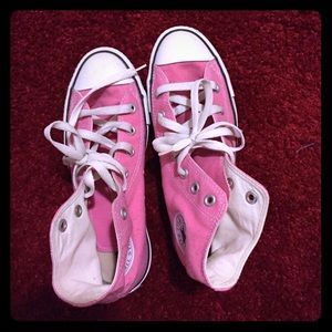 Pink converses