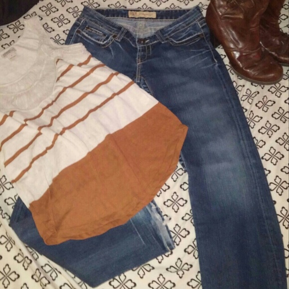 🚫Sold❌Lucky brand shirt and BKE jeans