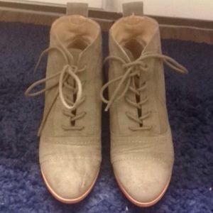 grey & pink on the bottom booties