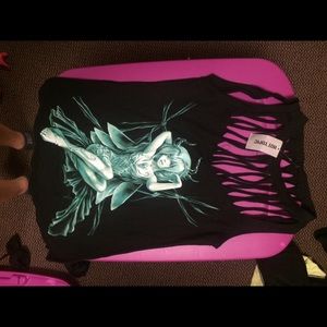 Hot Topic Fairy Slash Muscle T-shirt!