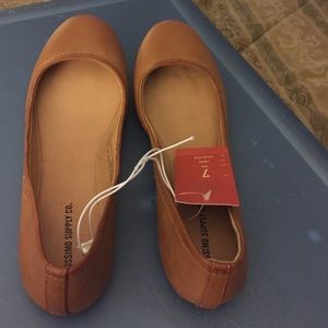 Camel ballet flats